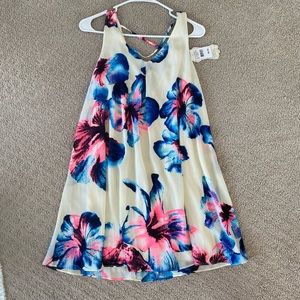soprano hibiscus dress NWT